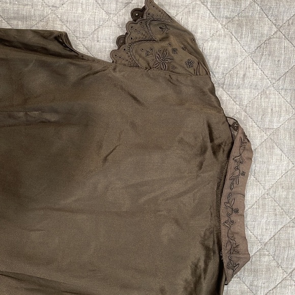 Elie Tahari Silk embroidered Blouse Chocolaté Color - Picture 3 of 3